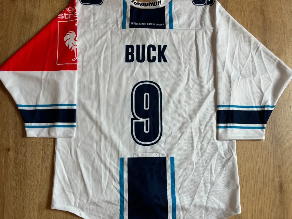 2016/2017 CHL Away